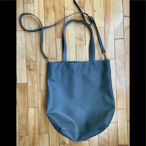 Mossimo pleather gray purse. - Picture 1 of 3